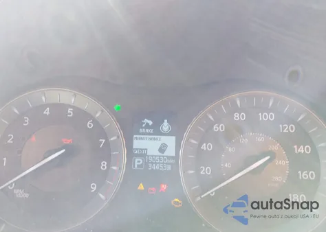 2015 Infiniti Q70 3.7X z USA, uszkodzony, nr VIN JN1BY1ARXFM562769